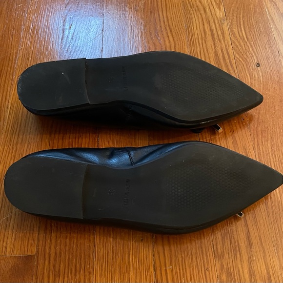 Riccardo Boccia black leather flats size 38, 7 1/2 US, pointed toe with bow, EUC - Picture 3 of 7
